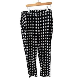 Chicos Pull on Casual Pants Black White Print 1